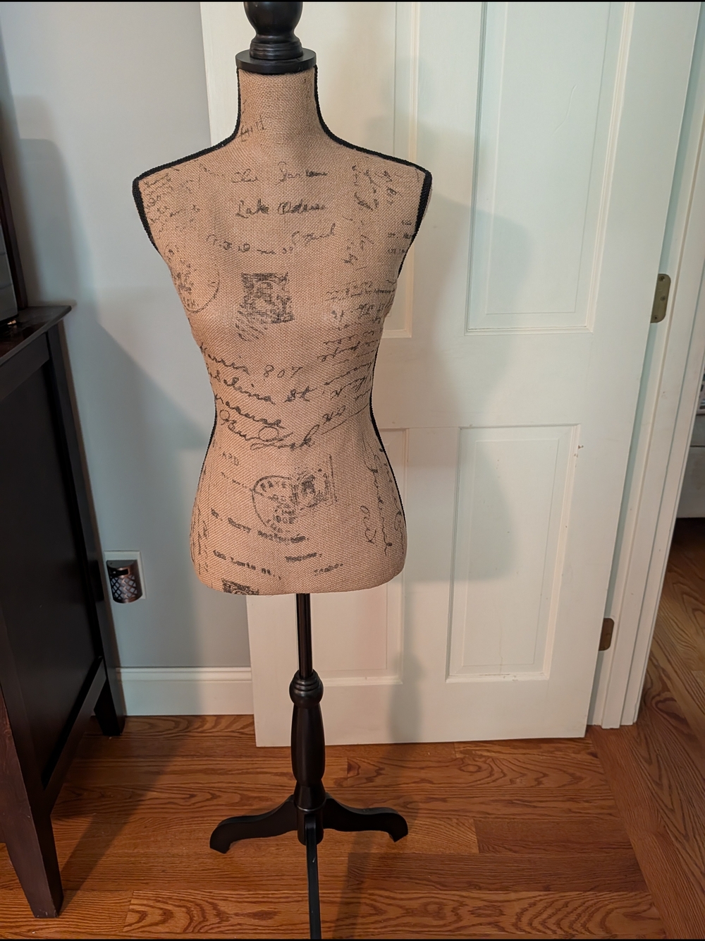 Burlap Dress Form Mannequin With Adjustable Stand